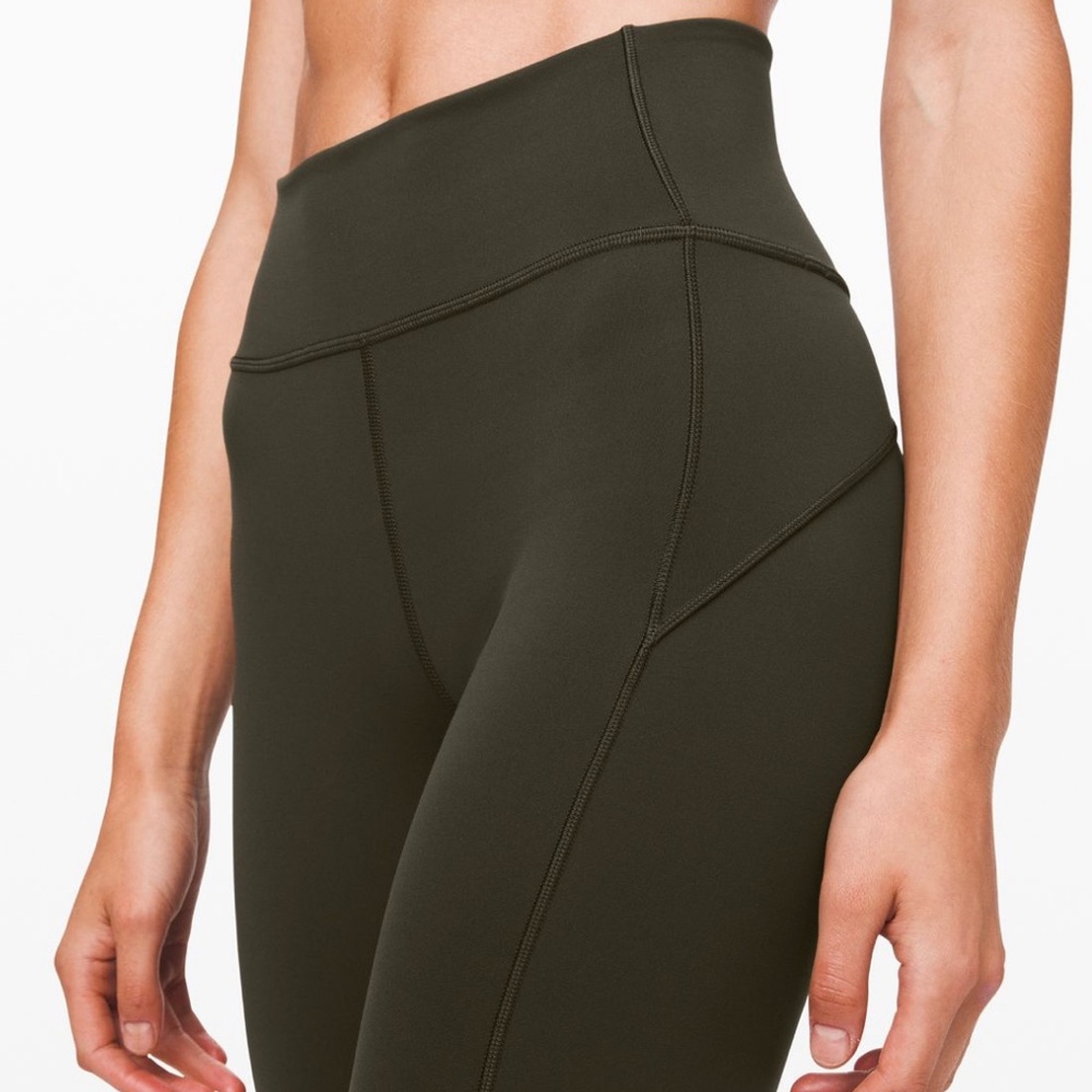 In Movement Tight 25” Everlux